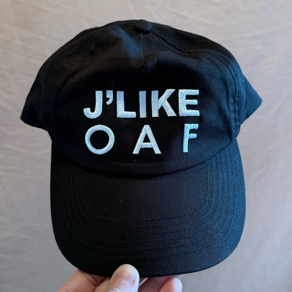NWOT J’LIKE OAF LAZY OAF BLACK AND WHITE DAD CAP HAT